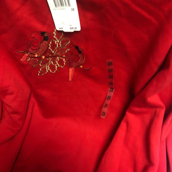 🎄MC Sportswear Christmas Sweatshirt - 502 $25 or $20 w/offer - Picture 3 of 3